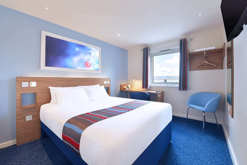 Travelodge Reading Whitley Værelse billede